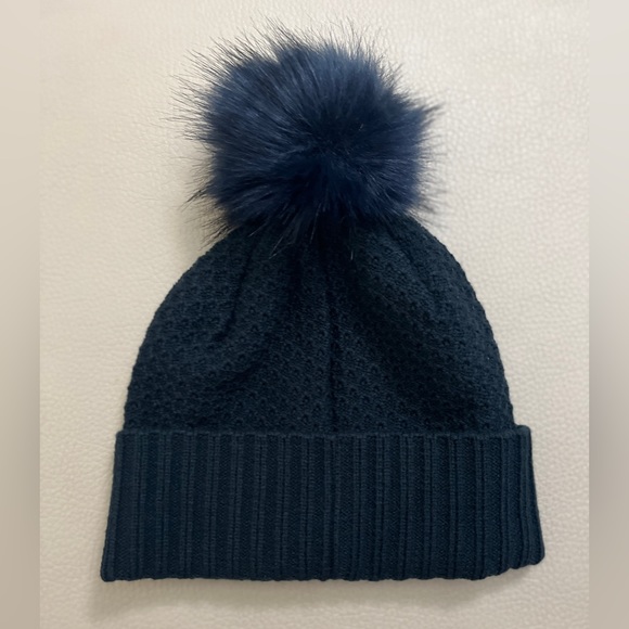 NWT - PAJAR Women’s Waffle Knit Removable Pom Pom Beanie - Picture 2 of 6